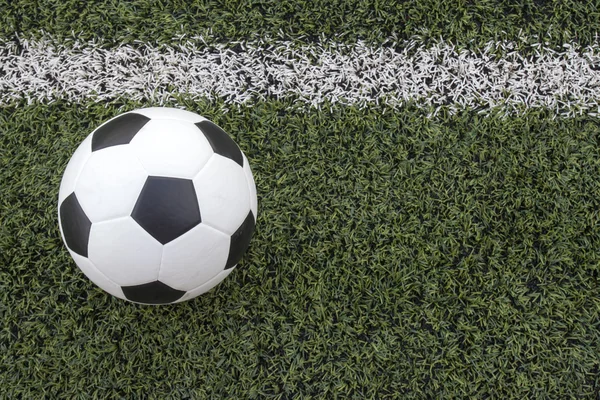 Voetbal voetbal veld stadion gras lijn bal achtergrondstructuur — Stockfoto