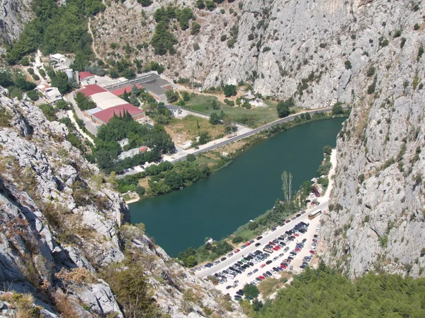 Fluss Cetina in Omis Kroatien — Stockfoto