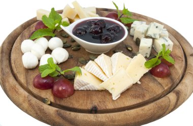 büyük bir peynir tabağı