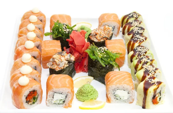 Sushi heerlijke zeevruchten — Stockfoto