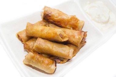 Sarımsak soslu kızarmış rulolar