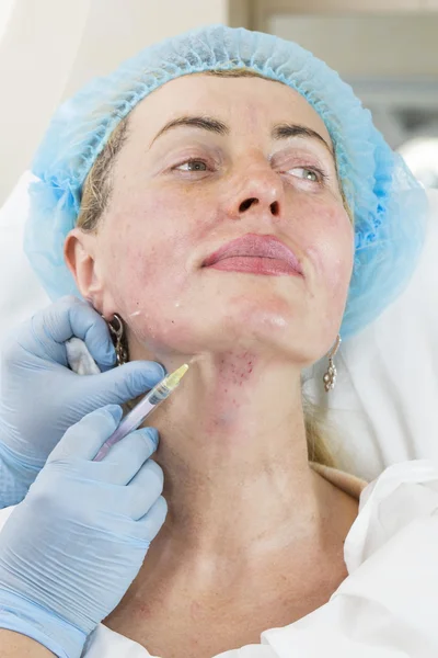 Cosmetic treatment with injection — Stock Photo, Image