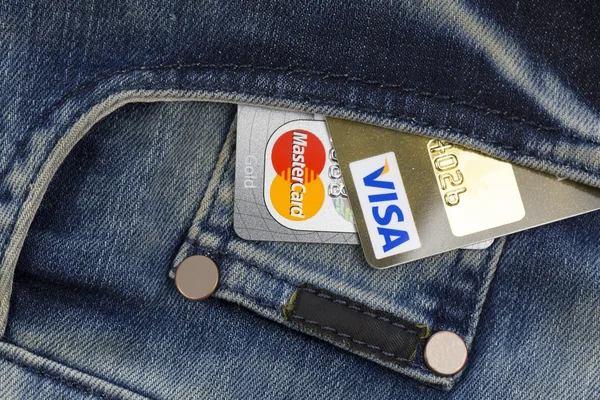 Credit cards Visa and Mastercard — Stock Photo, Image