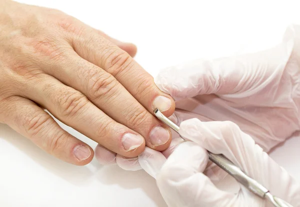 Mannelijke manicure proces — Stockfoto