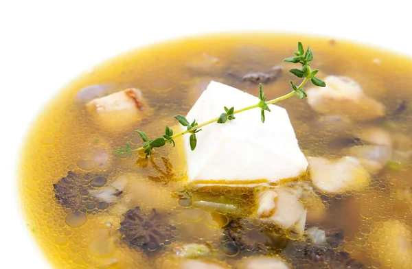 Suppe mit Bohnen und Pilzen garniert — Stockfoto