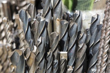 farklı metal matkaplar