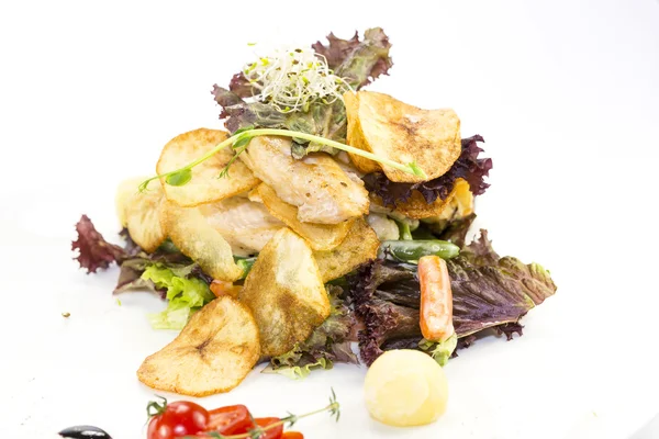 Kippensalade met sla — Stockfoto