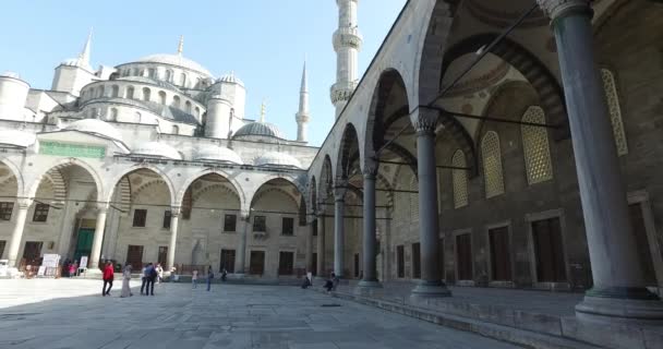 La Mezquita Azul en Estambul — Vídeos de Stock