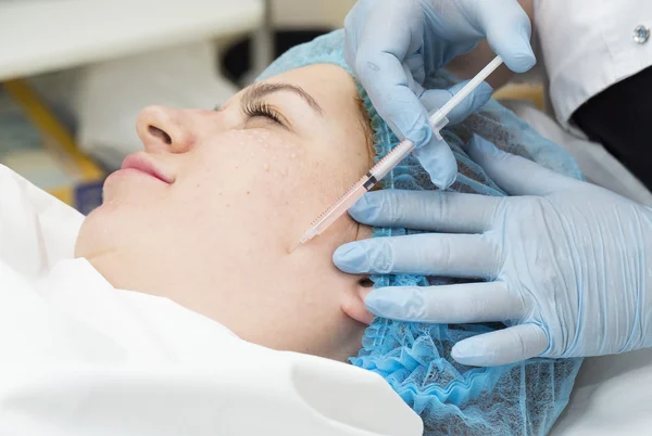 Cosmetic treatment with injection — Stock Photo, Image