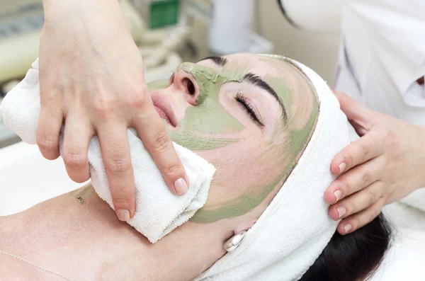 Przebieg masażu i zabiegi kosmetyczne — Zdjęcie stockowe