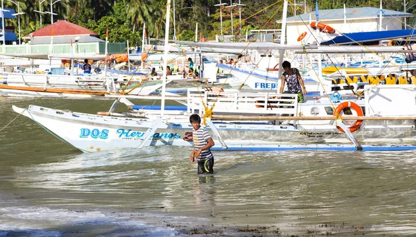 Fisherman's dorp El Nido — Stockfoto