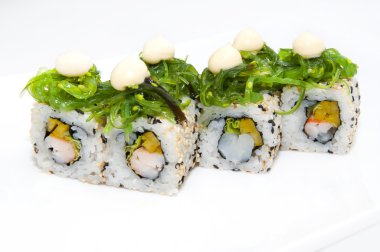 lezzetli deniz ürünleri suşi