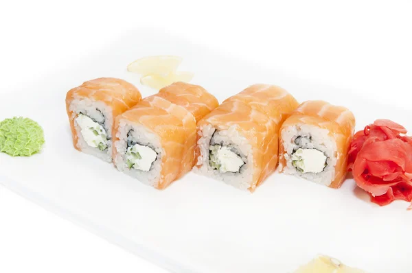 Heerlijke zeevruchten sushi op — Stockfoto
