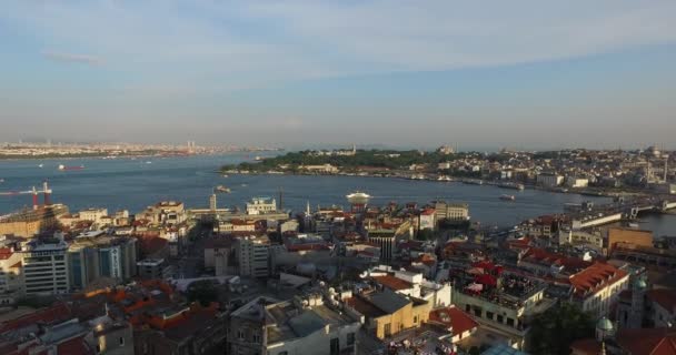 Istanbul panorama van galata toren — Stockvideo