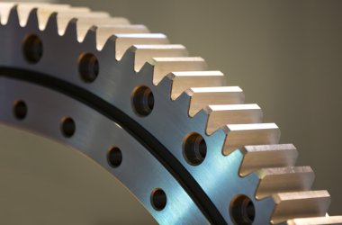 büyük çelik dişli