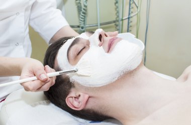 adam maske kozmetik prosedür