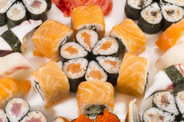 lezzetli deniz ürünleri suşi