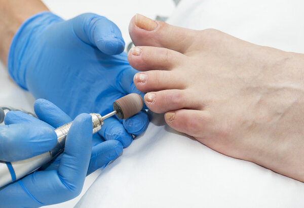 Процесс педикюра
