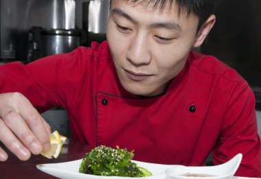 Japon Şef yemek hazırlama 