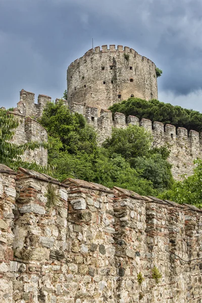 Древняя крепость Румели в Стамбуле — стоковое фото