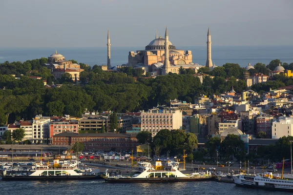 Istanbul panorama från galatastornet — Stockfoto