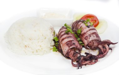 sebzelerle ızgara kalamar 