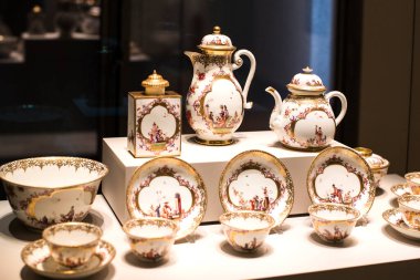 MÜZİK, Almanya - 27 Kasım 2018: Münih 'teki Bavyera Ulusal Müzesi' nde yemek pişirme tarihi ve koleksiyonu sergisi.