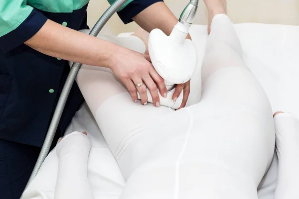 Niña Está Proceso Médico Salud Clínica Lipomassage — Foto de Stock