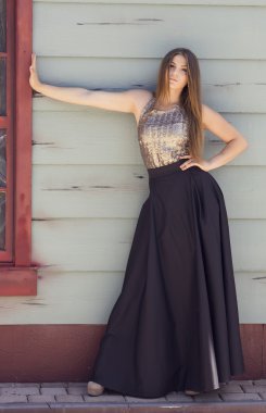 Parktaki güzel kız.