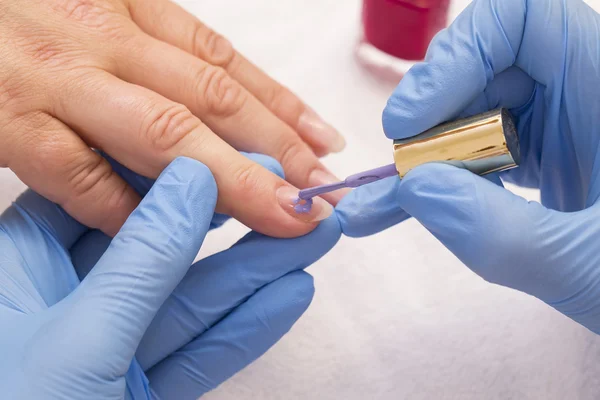 Work on a manicure in the salon — Stock Photo, Image