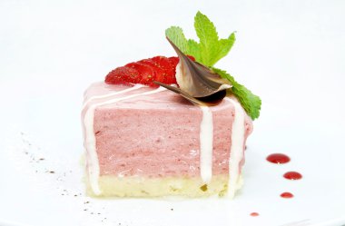 Kremalı çikolatalı tatlılar ve dondurma