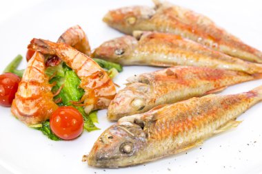 karides salata ızgara balık