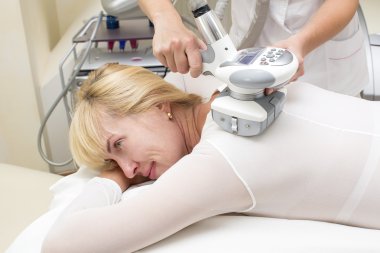 Klinikte sürecinde kadındır