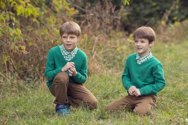 Portret van een twee jongens — Stockfoto