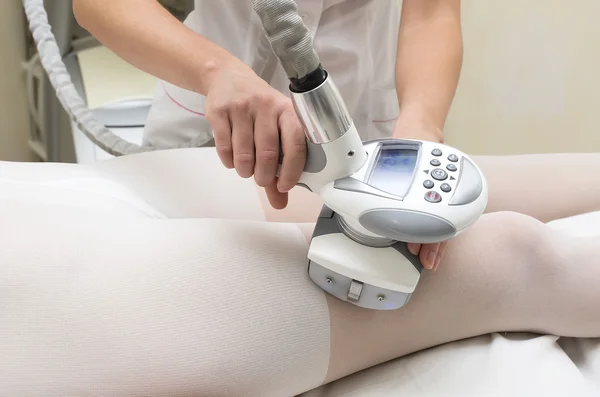 Woman is in the process at the clinic — Stock Photo, Image