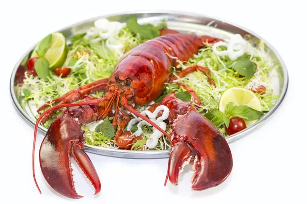 Lobster with fresh herbs and lemon — Stock Photo, Image