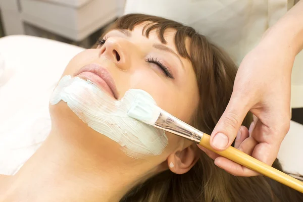 Woman on face peels procedure — Stock Photo, Image