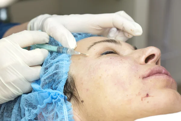 Cosmetic treatment with injection — Stock Photo, Image