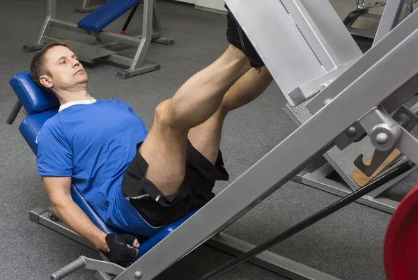 Adult man engaged in active sports — Stock Photo, Image