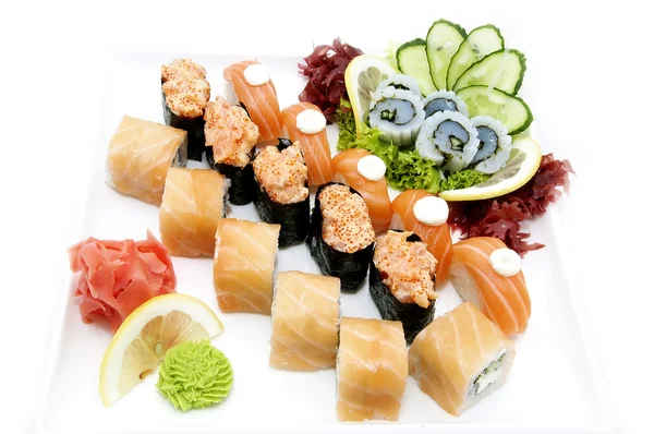 Japonský lahodné sushi rolky — Stock fotografie