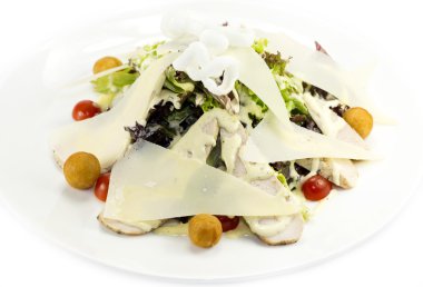 Et, peynir ve sebze salatası