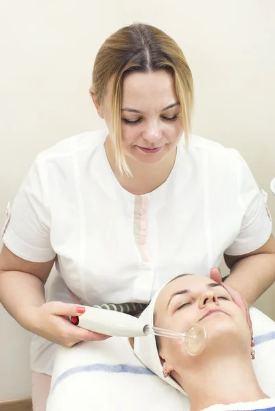 Massage and facial peels — Stock Photo, Image