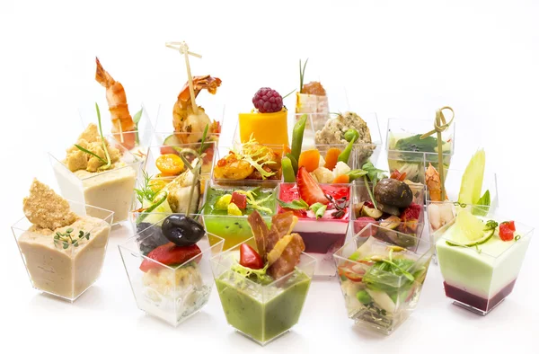 Et ve deniz ürünleri kanepeler