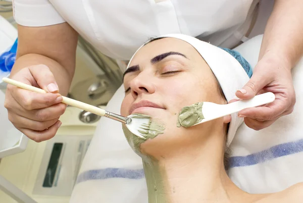 Woman during facial procedure — Stock Photo, Image