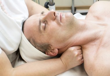 Erkekte Güzellik Salonu