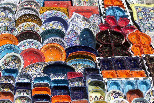 Украшенные марокканские пластины — стоковое фото