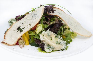 yağ ile sebze salatası