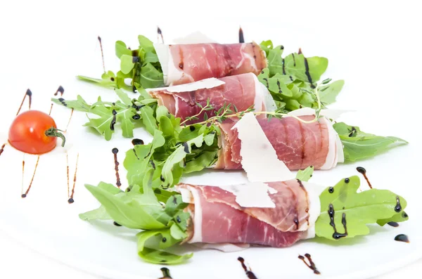 Meat rolls with arugula — Stock Photo, Image