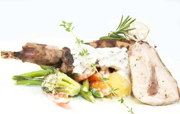 Roasted rabbit meat and potatoes — Stock Photo, Image