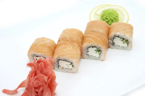 Rouleaux de sushi japonais — Photo